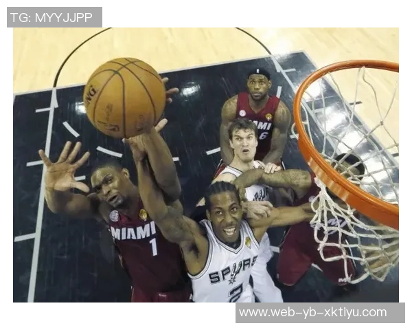 波蒂斯赞AJ格林职业态度极佳努力成就优异表现三分球表现完美无瑕